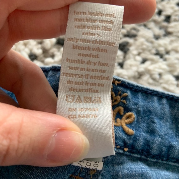 Girl’s Jeans - Picture 5 of 7